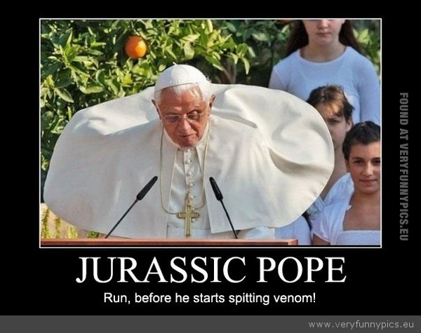 Funny Picture - Jurassic pope