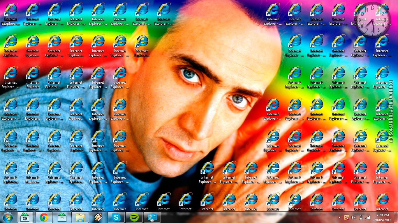 Funny Picture - Nicolas Cage and Internet Explorer desktop