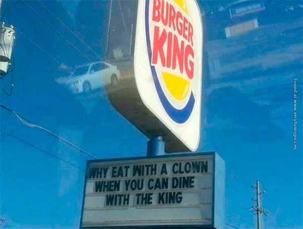 funny-pics-burger-king-ad-eat-with-a-clown