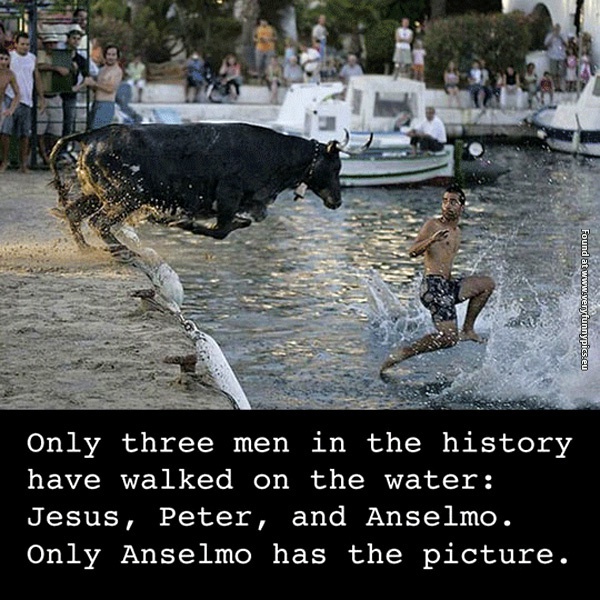 funny-pictures-three-men-in-history-has-walked-on-water
