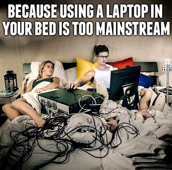 funny-pictures-hipster-in-bed-with-computer