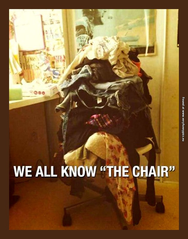funny-pictures-we-all-know-the-chair