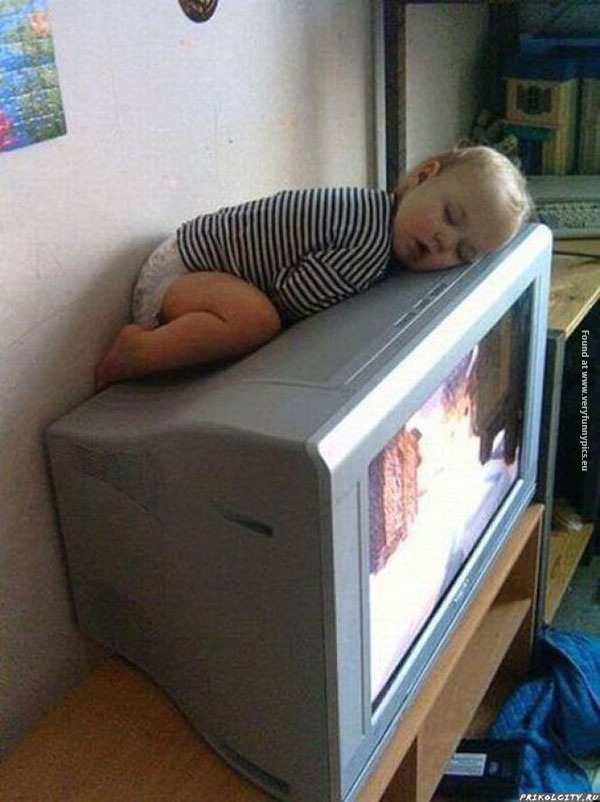 funny-pictures-kids-taking-a-nap-33