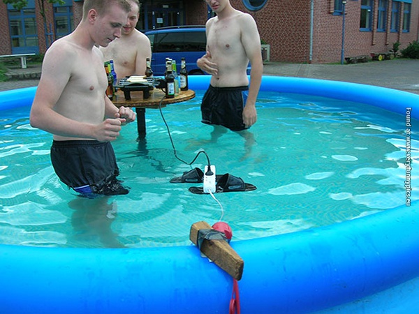 funny pictures why women live longer than men 04